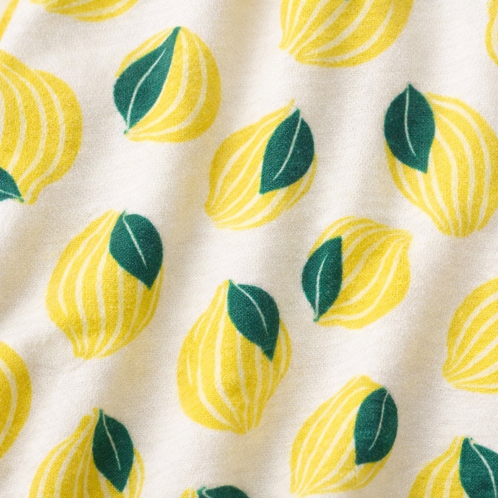 Room Essentials Lemon Bath Robe Self Care - Picture 4 of 6